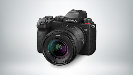 Panasonic's New Hybrid Full-Frame Mirrorless Camera, the LUMIX S5